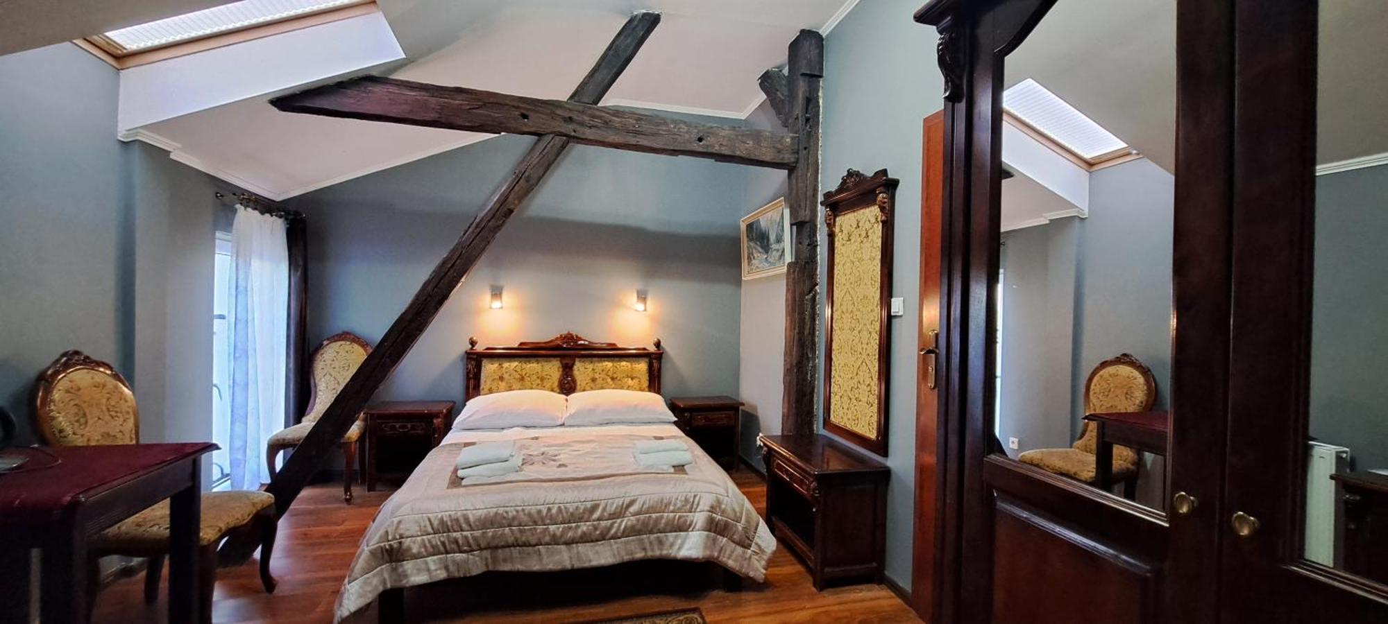 Small Double Room